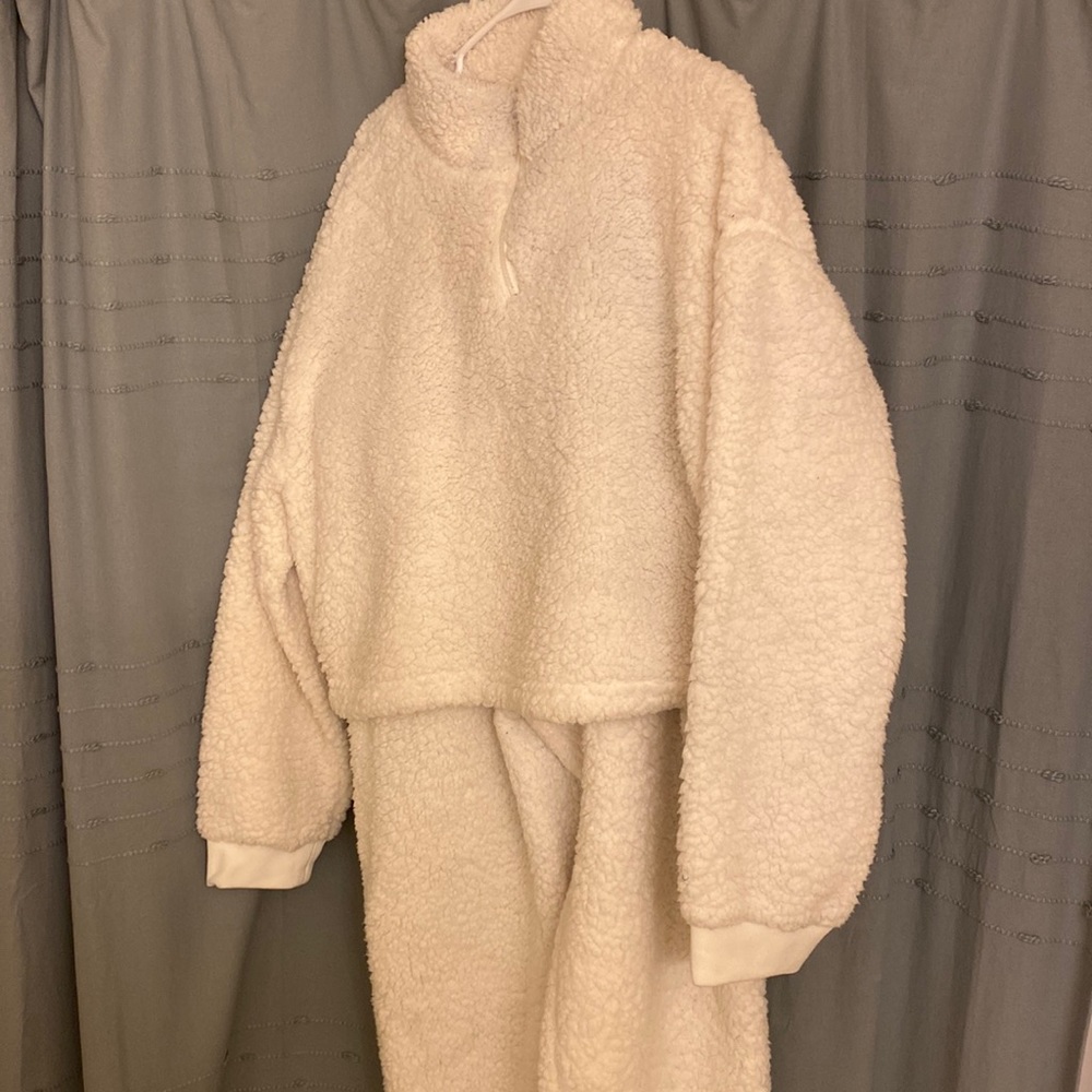 Fashion Nova Sherpa Two Piece Set